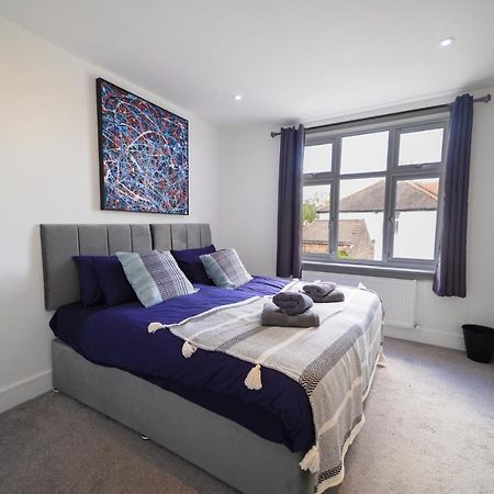 헨던 Star London Bell Lane 3-Bed Haven 아파트 외부 사진